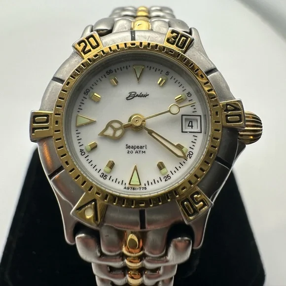 Women s Belair Seapearl 20ATM Stainless Steel Luxury Dive Watch